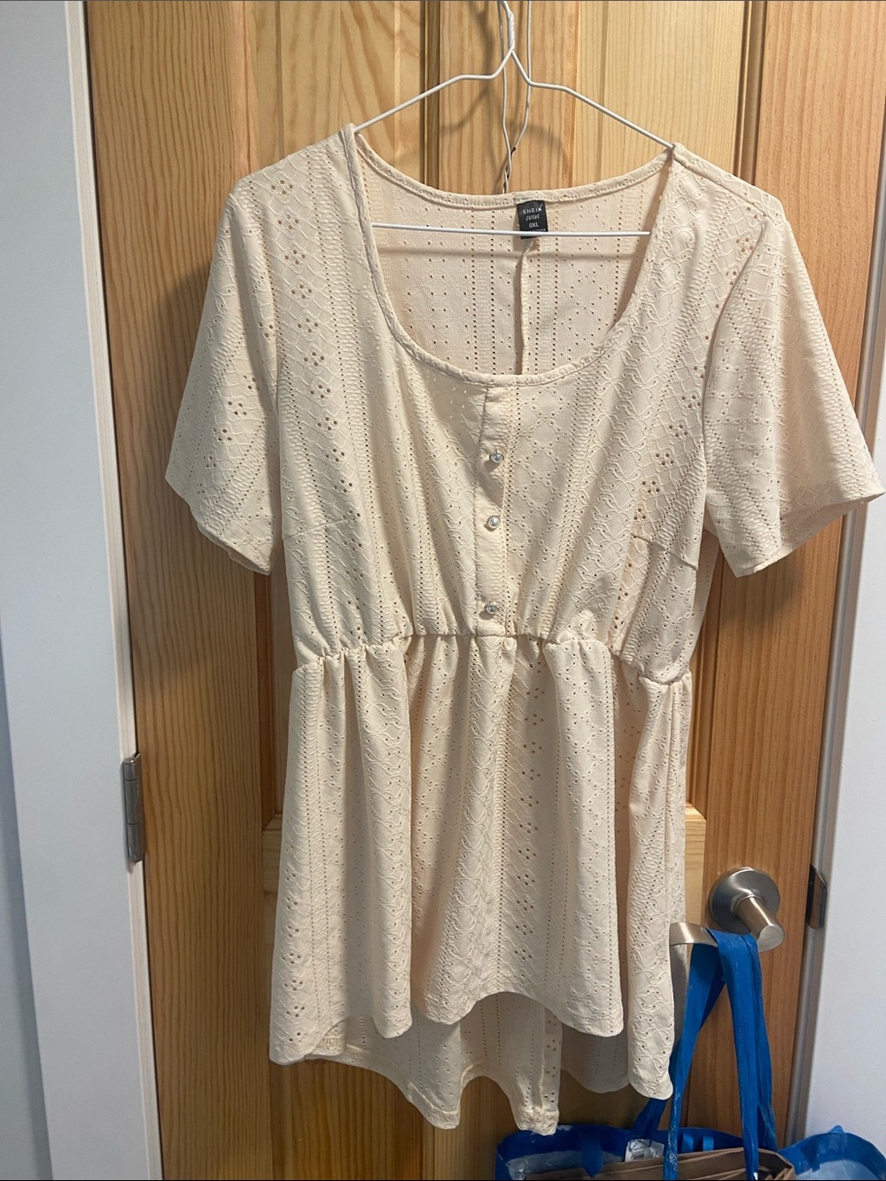 SHEIN Cream Eyelet Button-Front Peplum Blouse